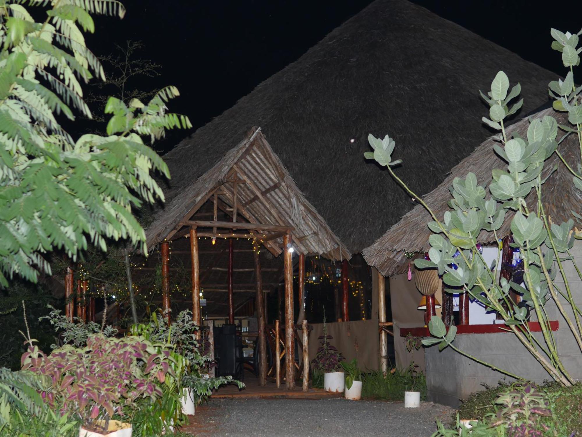 Tausa Tsavo Eco Lodge Voi Εξωτερικό φωτογραφία
