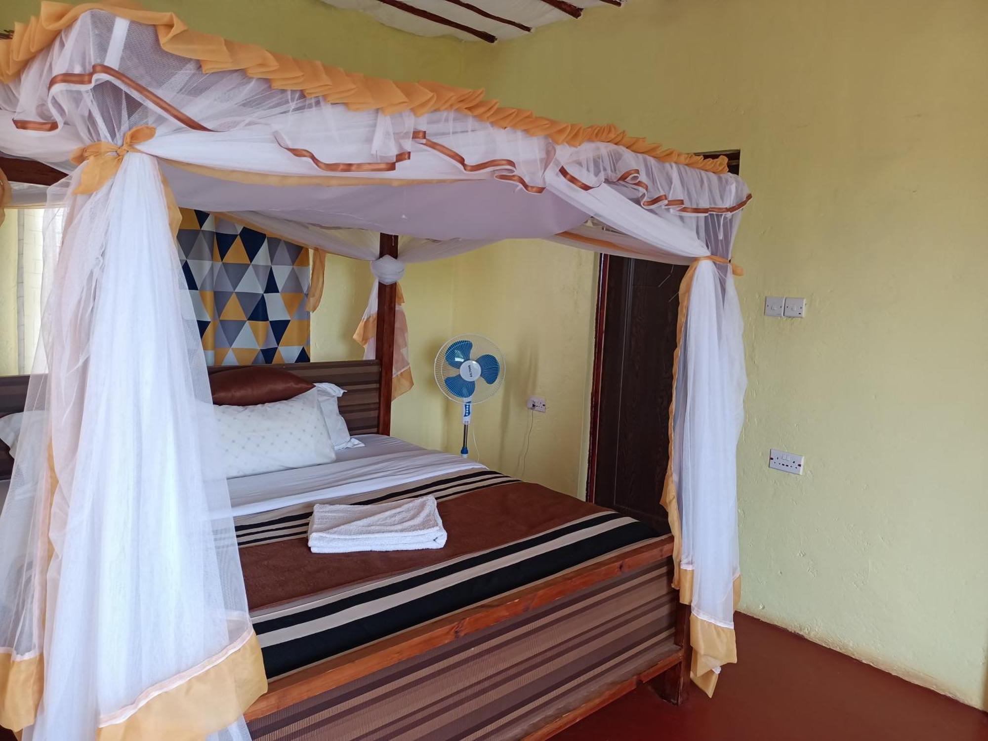 Tausa Tsavo Eco Lodge Voi Εξωτερικό φωτογραφία