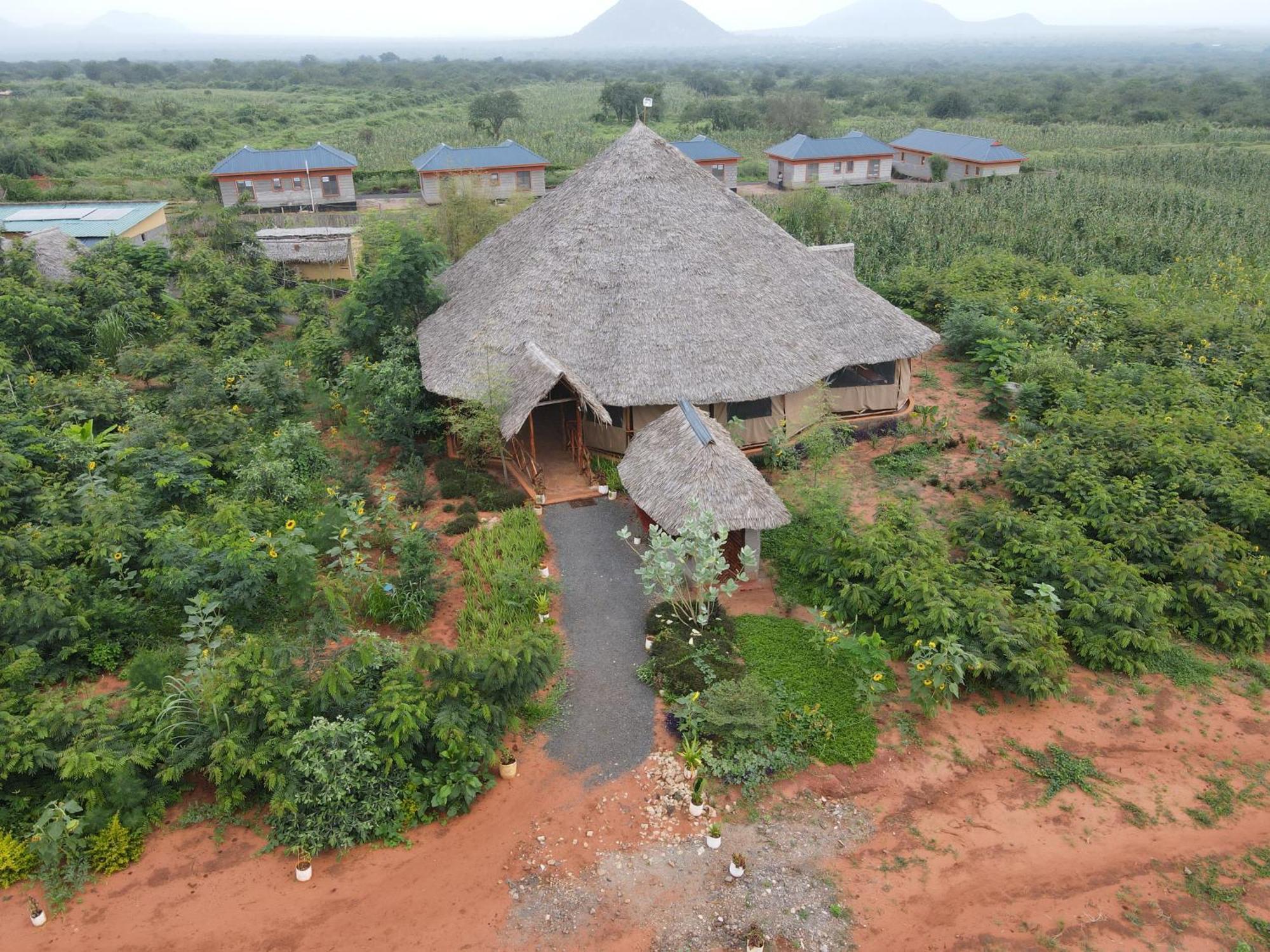 Tausa Tsavo Eco Lodge Voi Εξωτερικό φωτογραφία