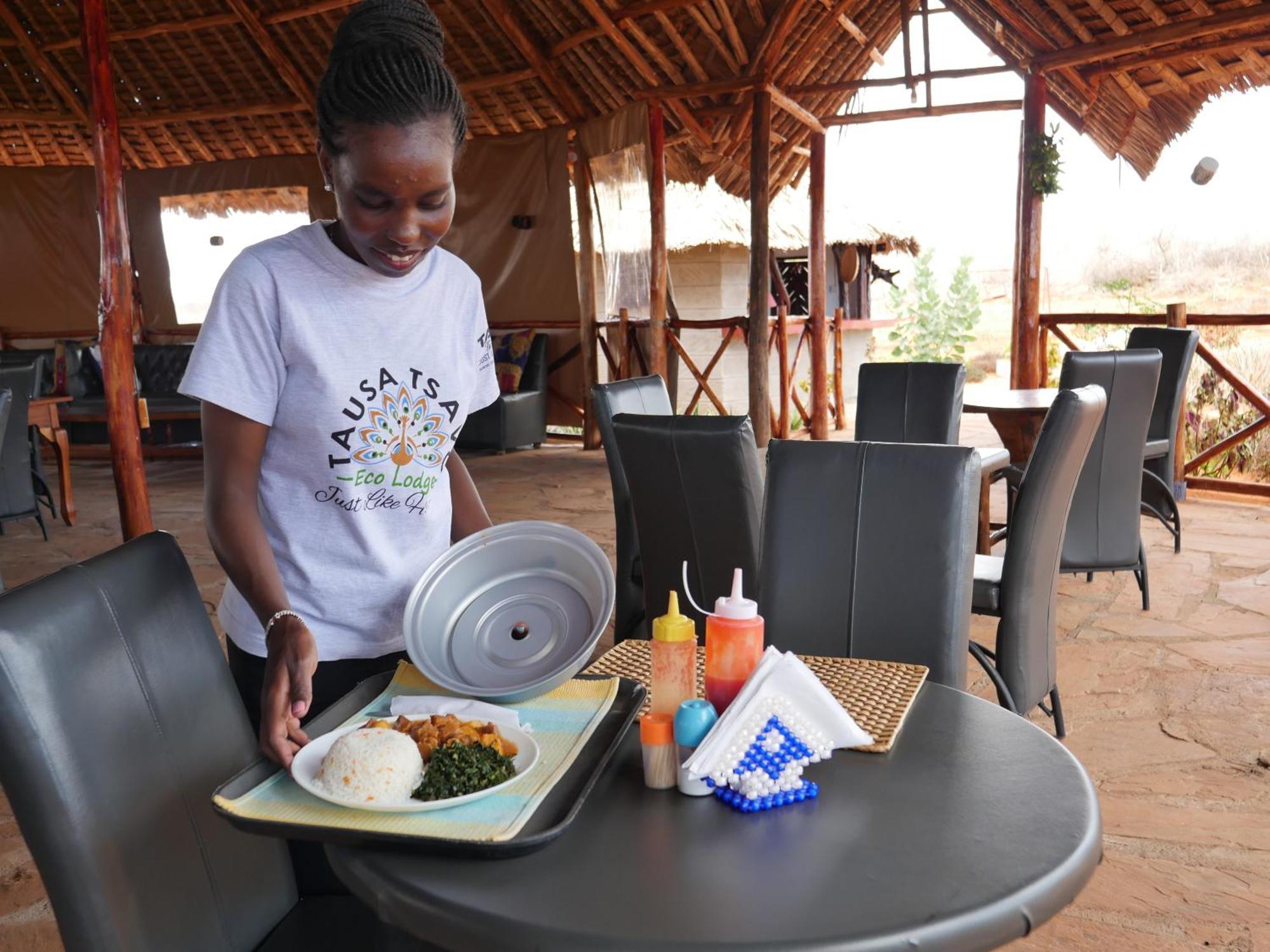 Tausa Tsavo Eco Lodge Voi Εξωτερικό φωτογραφία
